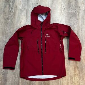 Arc'teryx Men's Red Ski Jacket